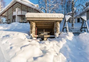 Holiday Home Hallantytär b4 paritalo inc- 2 ski ticke by Interhome