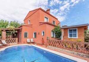 Holiday Home in St Pere Pescador near Beach