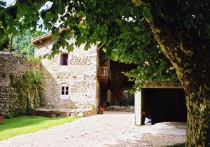Holiday Home in Ardèche near Château Ventadour