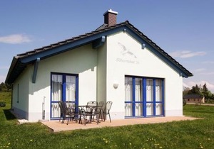 Holiday home in Markkleeberg near a lake