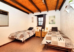 Holiday Home in Nonceveux with Swimming Pool