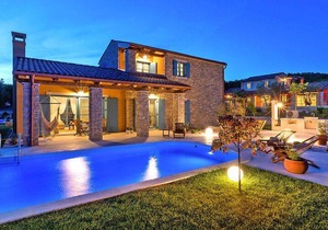 Holiday home in Vardica