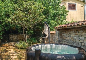 Holiday Home Nedescina Cr