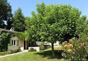 Holiday home, Puyméras