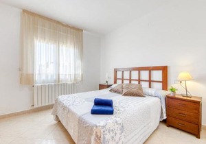 Holiday Home Requesens by Interhome