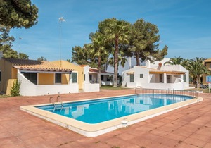 Holiday Home "Son Xoriguer 8" with Wi-Fi, Terrace, Garden & Pool
