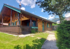 Holiday home with wi-fi and satellite TV