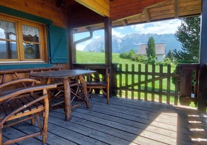 Holiday home with wi-fi and satellite TV