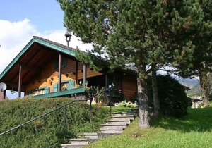 Holiday home with wi-fi and satellite TV