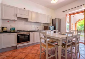 Holiday home with air conditioning