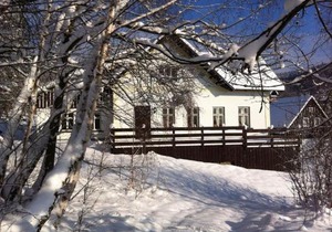 holiday home with garden in quiet mountain village
