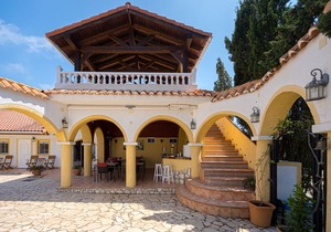 Holiday house Aigües for 1 - 6 persons with 3 bedrooms - Holiday home