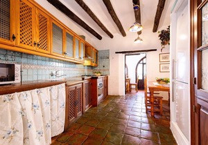 Holiday house Alcaucin for 1 - 6 persons with 3 bedrooms - Row house