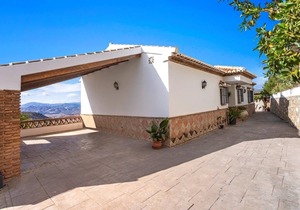 Holiday house Alcaucin for 1 - 8 persons with 4 bedrooms - Holiday house