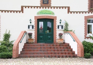 Holiday house Neuhaus for 1 - 25 persons with 9 bedrooms - Holiday home