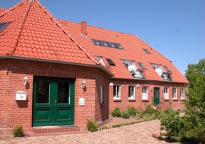 Holiday house Neuhaus for 1 - 25 persons with 9 bedrooms - Holiday home