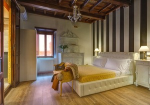 Holiday House of luxury in the heart of the historical center of Rome