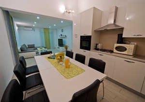 Holiday house Pula for 1 - 8 persons with 3 bedrooms - Holiday house