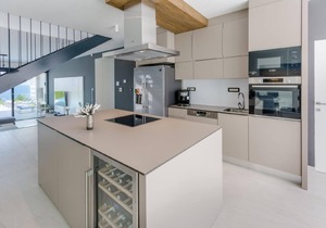 Holiday house Sutivan for 1 - 8 persons with 3 bedrooms - Luxury holiday home