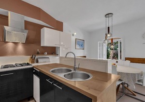 Holiday house Sutivan for 1 - 6 persons with 3 bedrooms - Holiday house