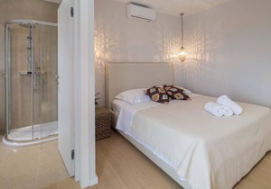 Holiday house Sutivan for 1 - 6 persons with 3 bedrooms - Holiday house