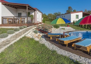Holiday House with private pool for 6- 8 people in Holiday Park Jelovci