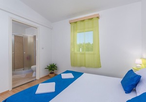 Holiday house with private pool No.9 in holiday park Jelovci