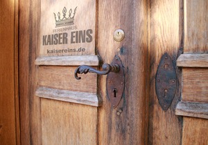Holiday in a memorial - your holiday home "Kaiser Eins"