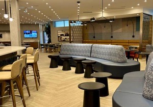 Holiday Inn Burlington Conference Centre by IHG