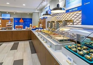 Holiday Inn Express Southington, an IHG Hotel