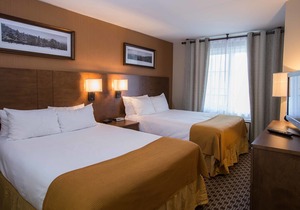 Holiday Inn Express and Suites Tremblant, an IHG Hotel