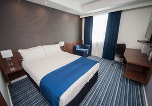Holiday Inn Express Aberdeen Airport, an IHG Hotel