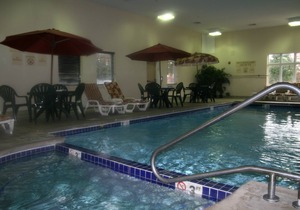 Holiday Inn Express and Suites Vineland Millville, an IHG Hotel