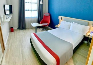 Holiday Inn Express Ciudad de las Ciencias by IHG