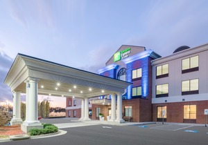 Holiday Inn Express Hotel & Suites Tappahannock, an Ihg Hotel