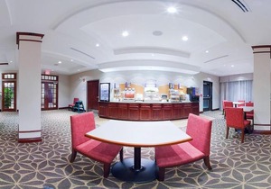 Holiday Inn Express Hotel & Suites Brockville
