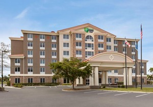 Holiday Inn Express Hotel & Suites Fort Myers West - The Forum