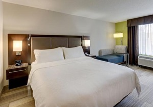 Holiday Inn Express Hotel & Suites Dayton-Centerville