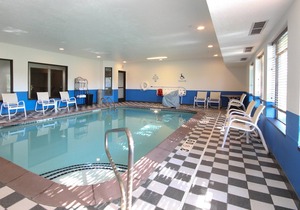 Holiday Inn Express Marshall, an IHG Hotel