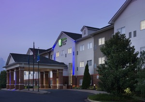 Holiday Inn Express & Suites Charlottesville - Ruckersville, an Ihg Hotel