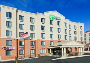 Holiday Inn Express Staten Island West, an Ihg Hotel