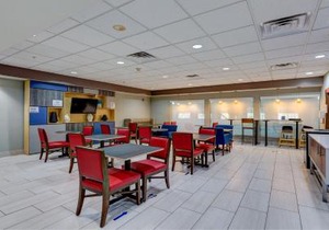 Holiday Inn Express & Suites Ashtabula-Geneva by IHG