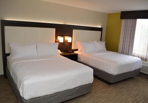 Holiday Inn Express & Suites Waterville North