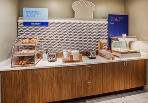 Holiday Inn Express & Suites Milton, an IHG Hotel