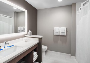 Holiday Inn Express & Suites Lubbock Central - Univ Area