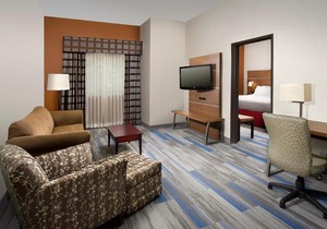 Holiday Inn Express & Suites Charlottesville - Ruckersville