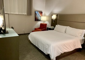 Holiday Inn Express Vancouver-Metrotown (Burnaby), an Ihg Hotel