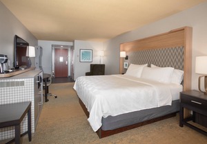 Holiday Inn Winchester Se-Historic Gateway, an IHG Hotel