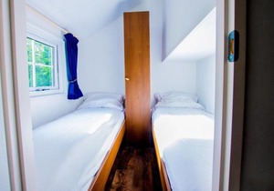 Holiday Lodge in Staphorst with Pool Access