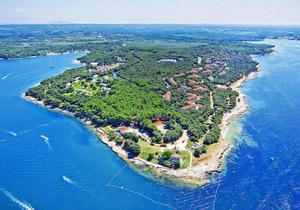 Holiday resort Lanterna Sunny Resort by Valamar Sunset, Porec